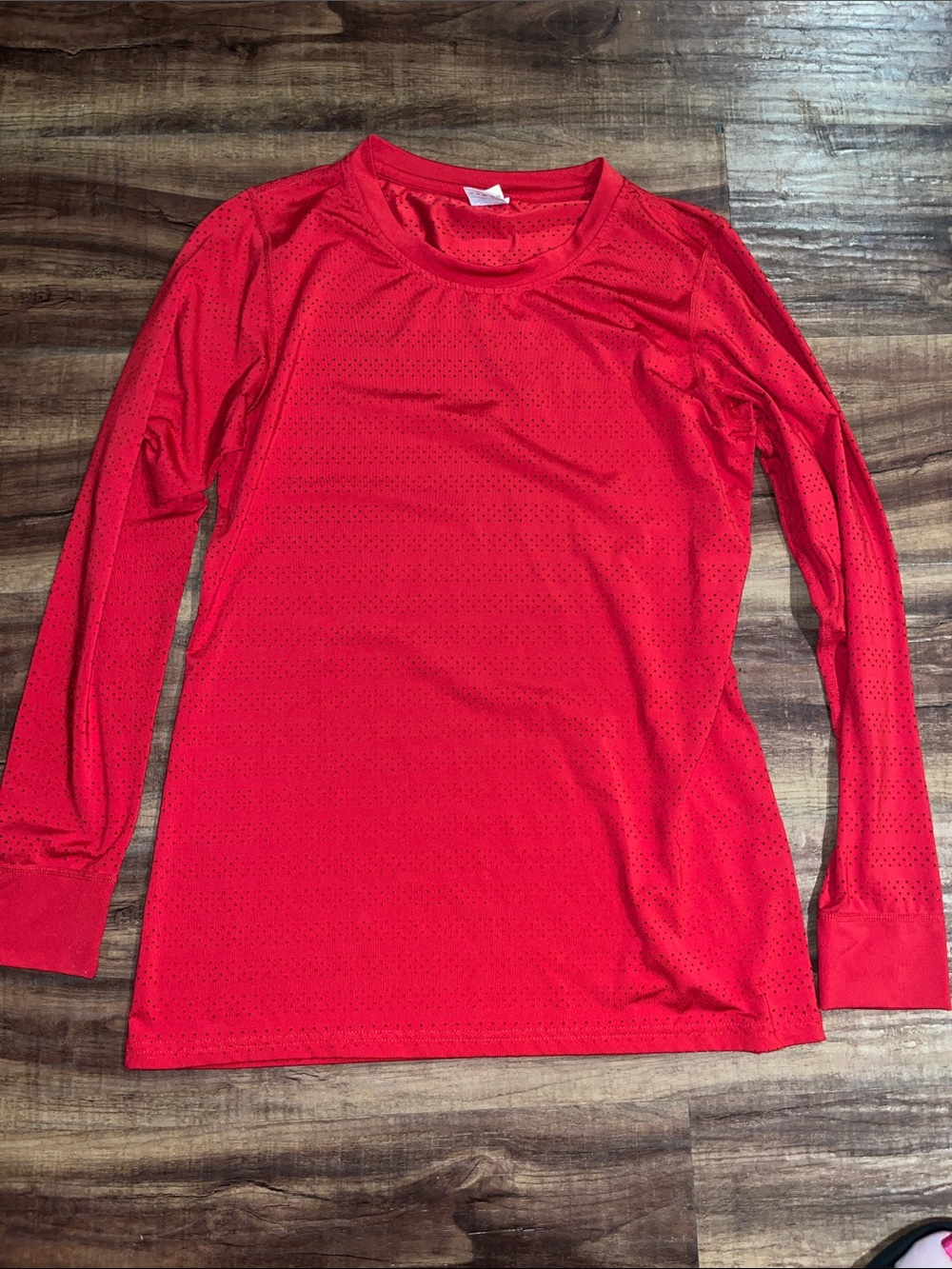 ZYIA Active Chill Women's Long-Sleeve Performance Top in Red Medium